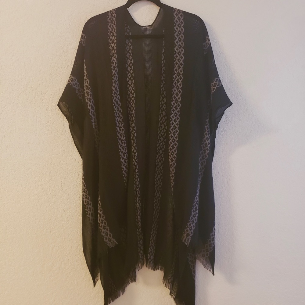 No Brand NWOT Kimono/Duster Black/White OS
